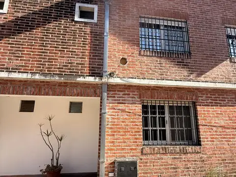 Depto Tipo Casa en Venta 20 años
