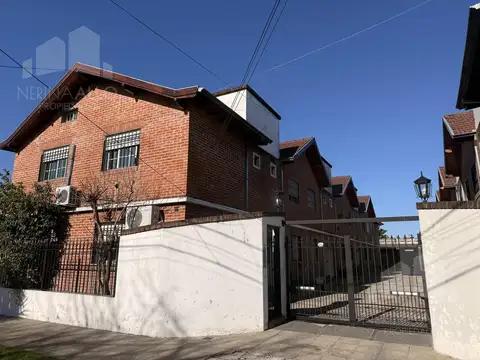 Depto Tipo Casa en Venta de 2 dormitorios