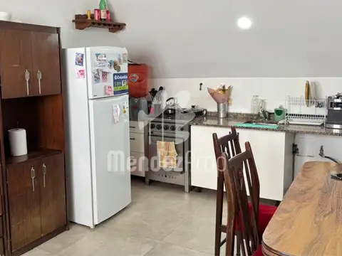 Depto Tipo Casa 2 ambientes con 1 baño