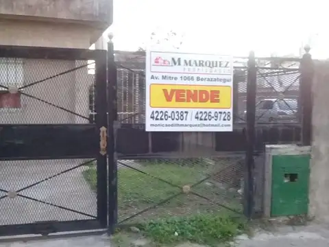 Casa  en Venta ubicado en Berazategui,  G.B.A. Zona Sur - SVN0142_LP583927_1