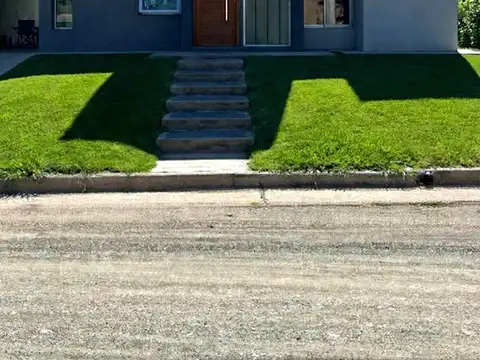 CASA 3 DORM EN TEJAS 4   RECIBO LOTE MANATIALES DOCTA  PRECIO PERMUTA 190