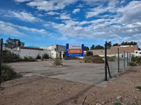 Vendo terreno céntrico en Rincón de los Sauces.