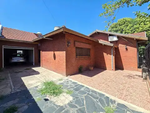 Casa en Alquiler de 3 dormitorios