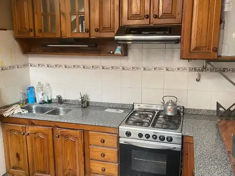 Depto Tipo Casa en Alquiler de 4 ambientes