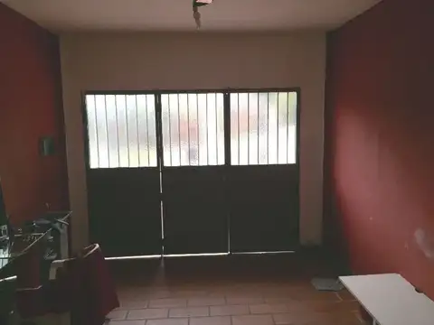 Cuyo nº  216 e/ J. B.Justo y Write