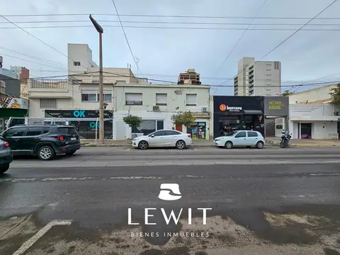 Terreno en Venta 40  mts Fondo