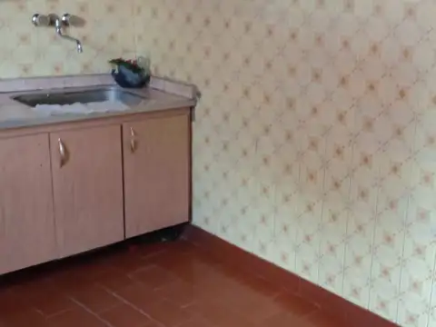 Casa en Venta en Jose Marmol, USD 120.000