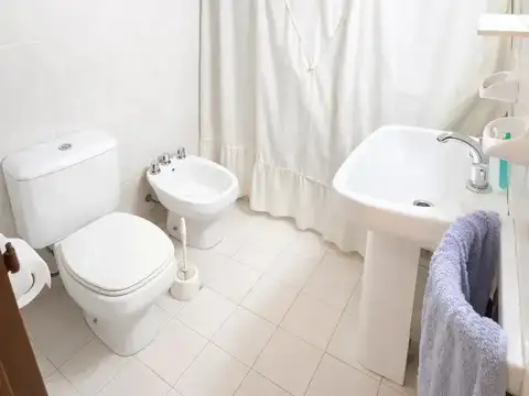 Depto Tipo Casa 2 ambientes con 2 baños