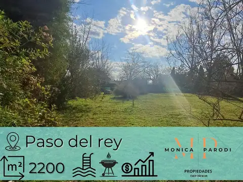 LOTE DE 2200 M² EN VENTA EN PASO DEL REY – DOS VIVIENDAS, PILETA Y GRAN PARQUE