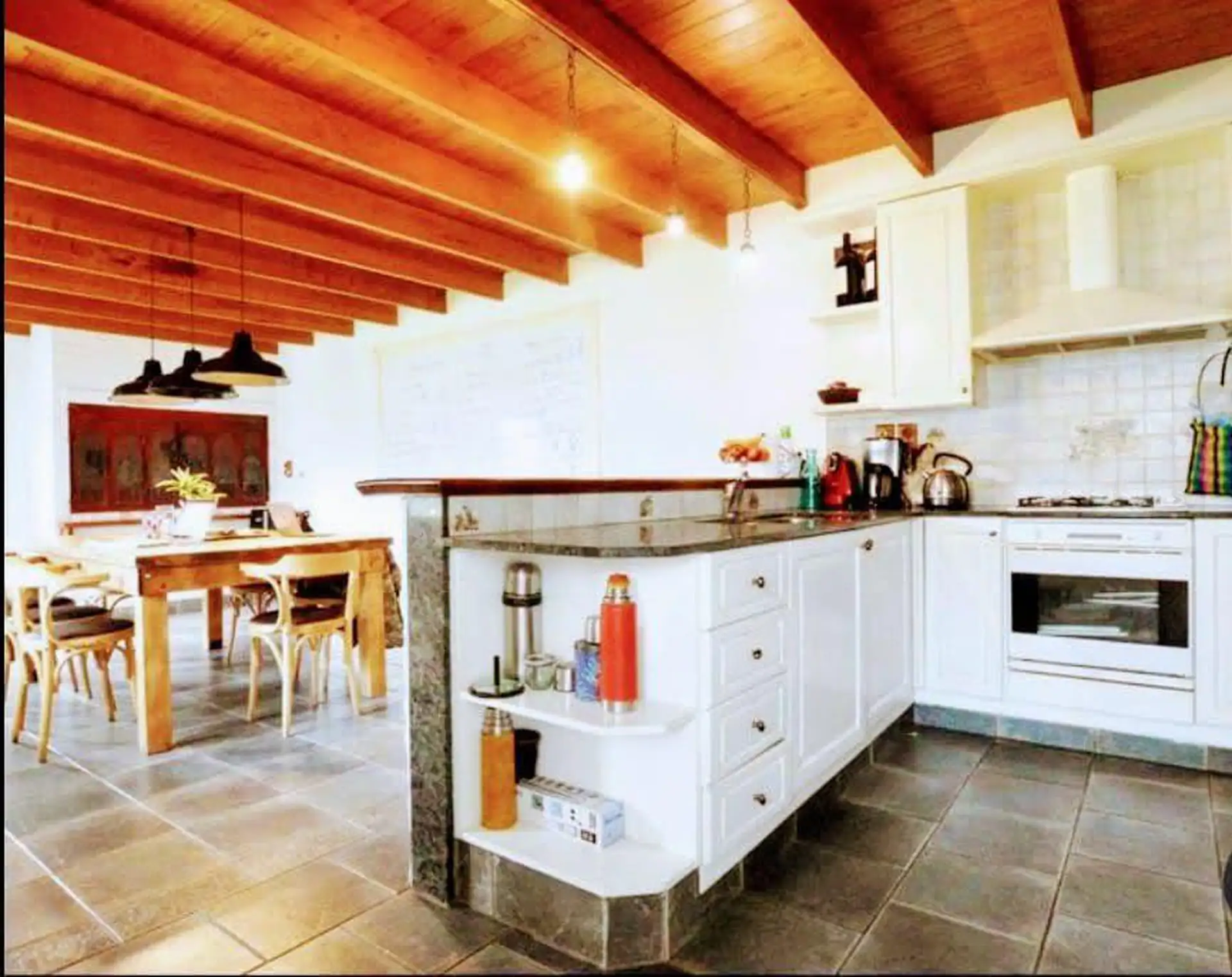 Casa 5 amb, 558m² en Stella Maris con garage y piscina