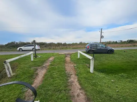 Casa 5 ambientes con 4 baños
