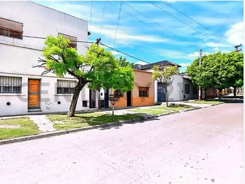 Casa en venta 4 habitaciones calle 38 numero 200  Ensenada