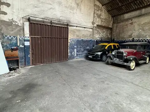 Galpon en Venta 17  mts Fondo