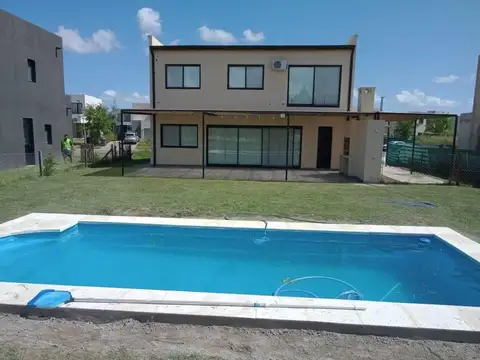 Casa en venta en Acacias puertos del lago 
