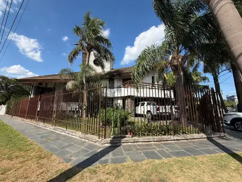 VENTA CASA 6 AMB EN ITUZAINGÓ - IDEAL INVERSOR