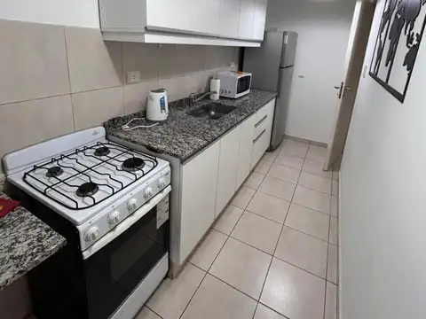 Departamento en Alquiler en General Paz, $ 650.000