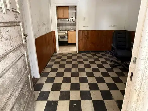 Casa 7 ambientes con 4 baños