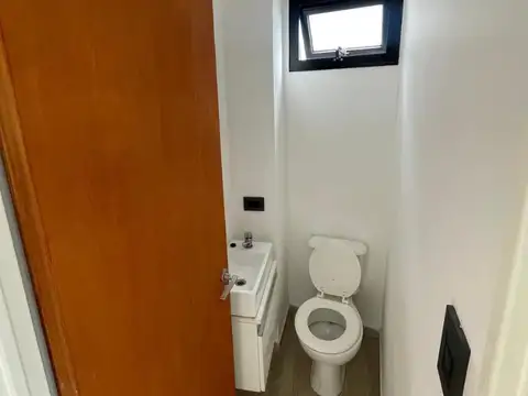 Oficina en Venta al Este