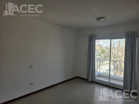 Urquiza al 4300 - Piso 2° Dpto A