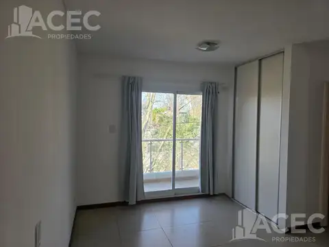 Alquiler -Departamento al frente - Barrio Ludueña