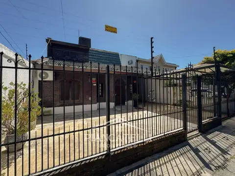 Casa en Venta con 3 dormitorios en Castelar Norte