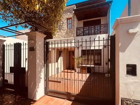 Triplex 4 Amb. San José 