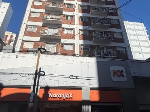 Departamento en alquiler de 2 Ambientes con cochera en Quilmes Centro