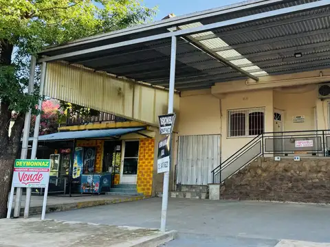 Frente a Playa Norte Colón