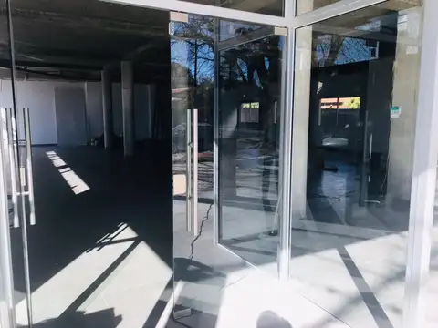 ALQUILO LOCAL EN ESQUINA DE 230 M2 RUTA 9 GARITA 10 FUNES