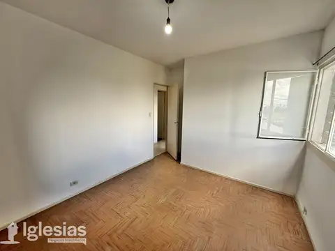Departamento 4 ambientes con 1 baño