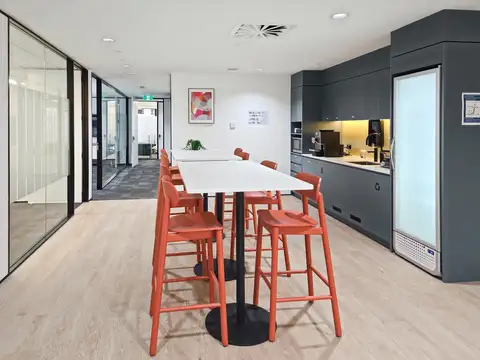 Oficina privada para 1 persona – Regus Montevideo, Tres Cruces