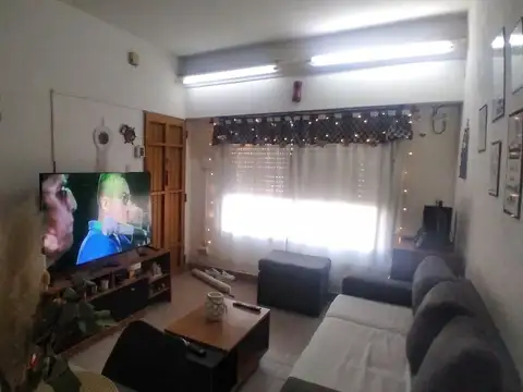 Depto Tipo Casa en Venta de 2 dormitorios