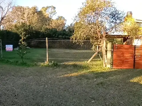 VENDO TERRENO 300 M2 EL PAYADOR Y AV. DE LAS AMERICAS, FUNES