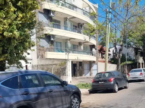 Carlos A Lopez 4300, Piso 3