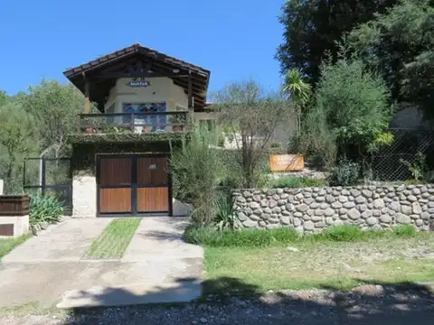 VENTA CASA DOS DORMITORIOS HUERTA GRANDE