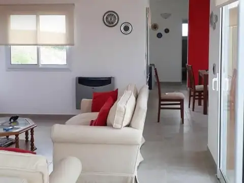 Km 382, Ruta Provincial 11 100