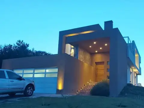 Km 382, Ruta Provincial 11 100