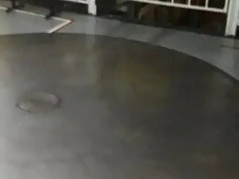 COCHERA,MICROCENTRO,MUY BUENA UBICACION, OPORTUNIDAD INVERSION, BAJO MANTENIMIENTO, OPORTUNIDAD...