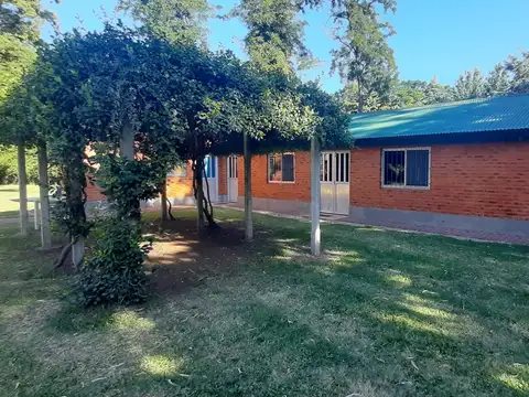 Casa en Venta en Roque Perez, USD 180.000