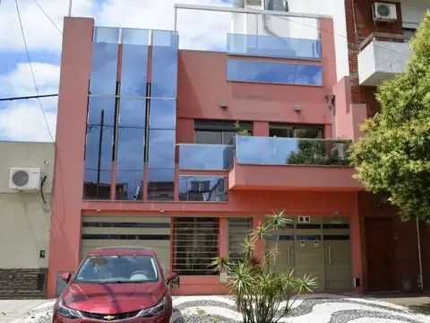 Casa - Venta - Argentina, Capital Federal - FRAGATA LA ARGENTINA   CORREA 1600