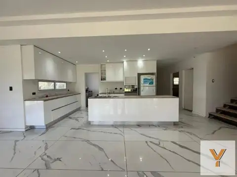 Casa en Venta en Coronel Brandsen, USD 250.000