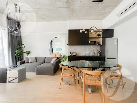 Avenida Comodoro Py 300
