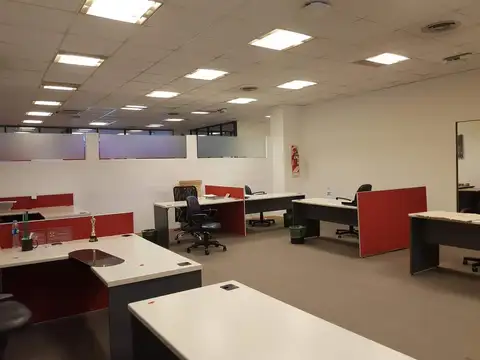 Edificio Comercial - Monserrat