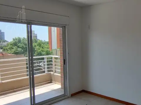 Departamento 2 ambientes y medio en alquiler, Villa Ballester (excelente ubicación).