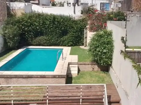 Nicolás Avellaneda al 400