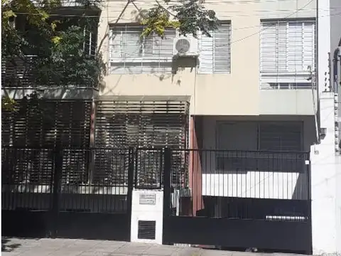 Monoambiente en Venta, Con Cochera, Balcón y Pileta - San Isidro