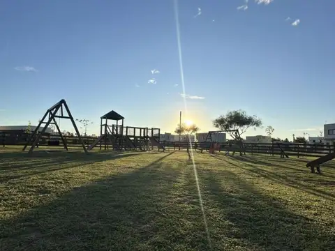 Terreno en Venta en Pilar Del Este - Santa Elisa, USD 27.500