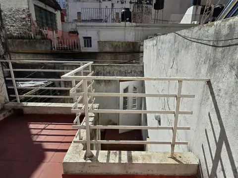 Balcarce 100