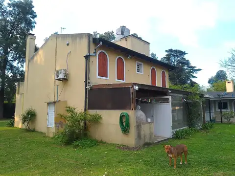Casa en venta /centro terapeutico en Tortuguitas