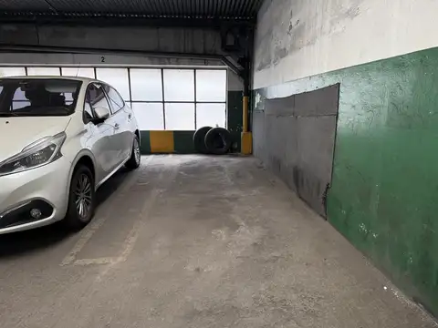COCHERA FIJA 9 M²  LAS CAÑITAS VENTA SEGURIDAD 24 HS EXCELENTE ACCESO